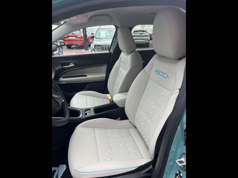 Image FIAT 600 1.2 Hybrid Turbo 110ch La Prima DCT6 Step 2