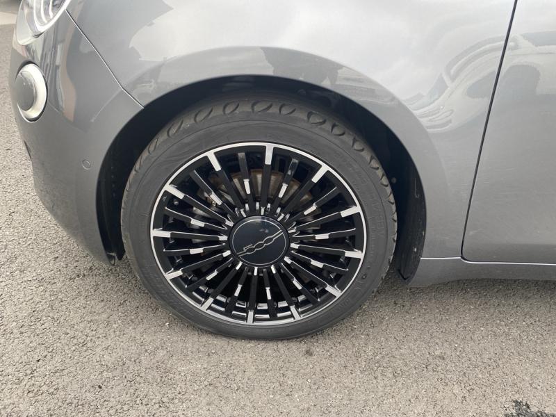 Image FIAT 500 e 118ch La Prima (step1)