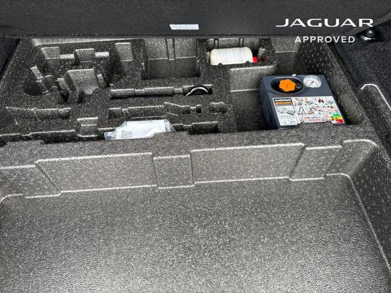 Image JAGUAR E-Pace P200 FlexFuel MHEV R-Dynamic SE BVA AWD