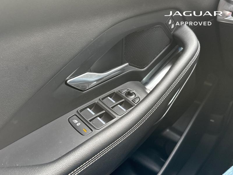 Image JAGUAR E-Pace P200 FlexFuel MHEV R-Dynamic SE BVA AWD