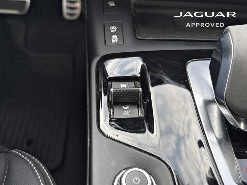 Image JAGUAR E-Pace P200 FlexFuel MHEV R-Dynamic SE BVA AWD