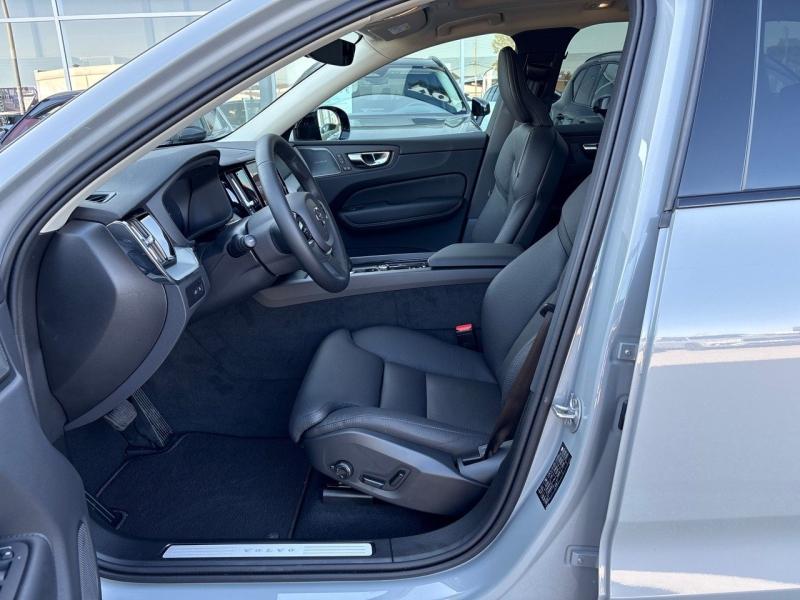 Image VOLVO XC60 T6 Hybride Rechargeable 350ch Plus Style Dark Geartronic 8 AWD