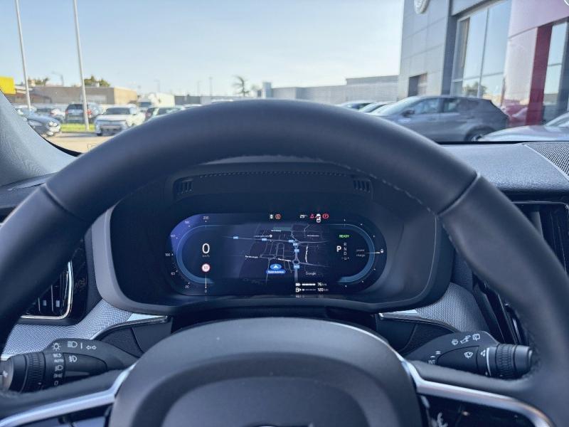 Image VOLVO XC60 T6 Hybride Rechargeable 350ch Plus Style Dark Geartronic 8 AWD