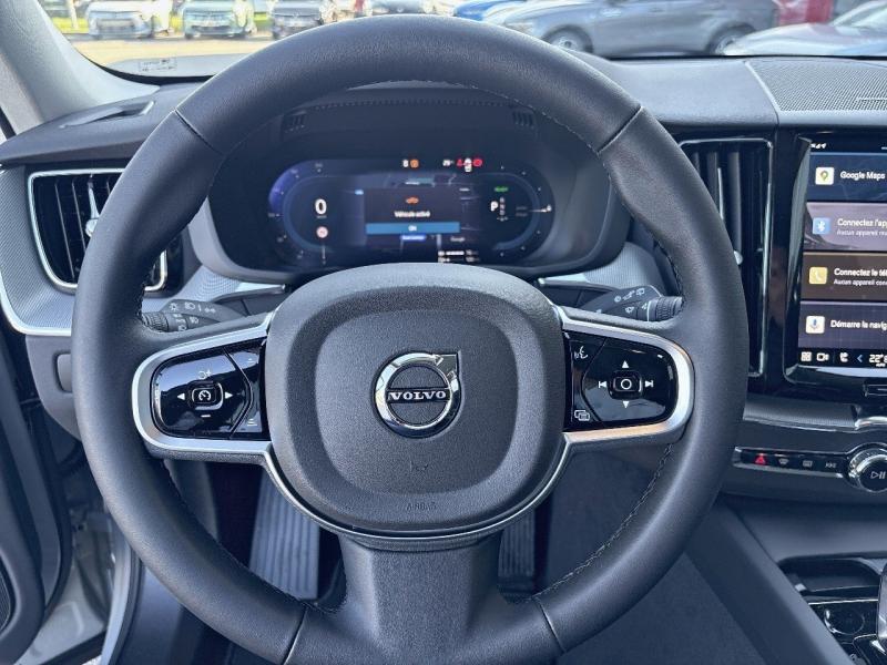 Image VOLVO XC60 T6 Hybride Rechargeable 350ch Plus Style Dark Geartronic 8 AWD