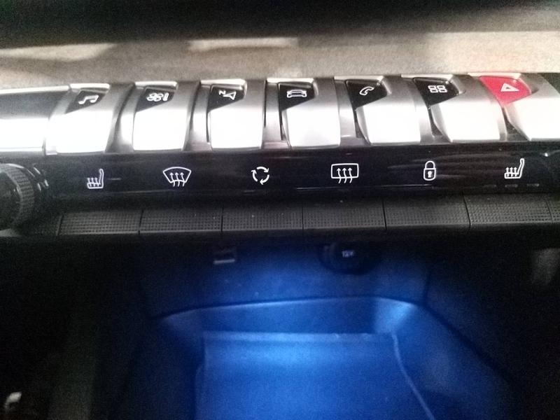 Image PEUGEOT 3008 1.5 BlueHDi 130ch S&S GT Pack EAT8