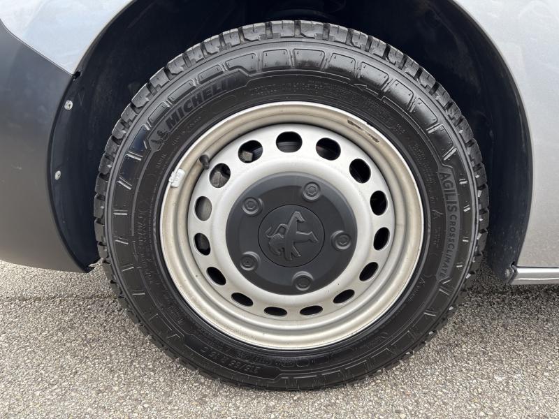 Image PEUGEOT Expert Fg M 2.0 BlueHDi 145ch S&S Pack Premium Connect EAT8