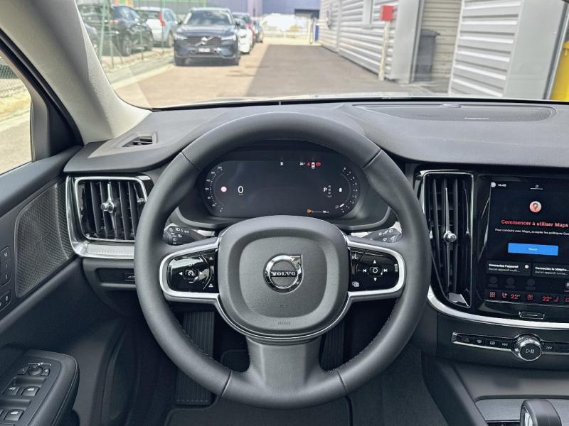 Image VOLVO V60 B4 197ch Plus Style Dark DCT 7