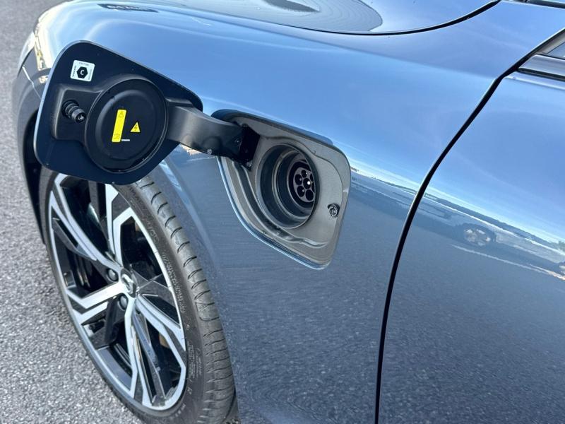 Image VOLVO V60 T6 AWD 253+145ch Plus Style Dark Geartronic 8