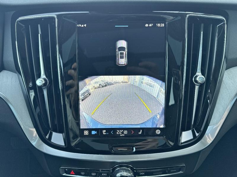 Image VOLVO V60 T6 AWD 253+145ch Plus Style Dark Geartronic 8