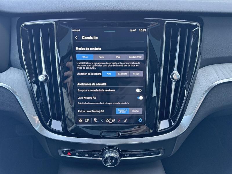 Image VOLVO V60 T6 AWD 253+145ch Plus Style Dark Geartronic 8