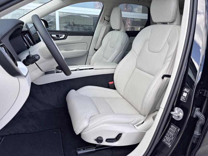 Image VOLVO XC60 T6 Hybride Rechargeable 350ch Ultra Style Dark Geartronic 8 AWD
