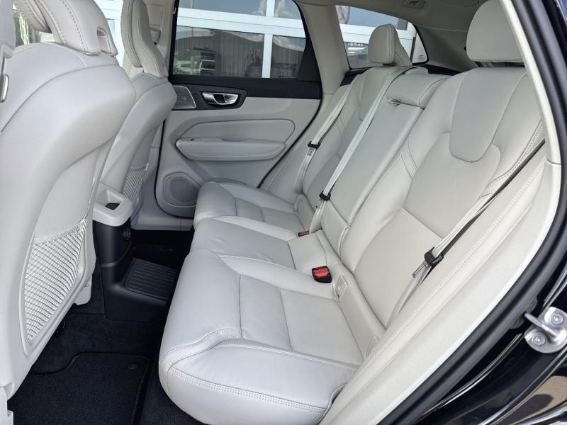 Image VOLVO XC60 T6 Hybride Rechargeable 350ch Ultra Style Dark Geartronic 8 AWD