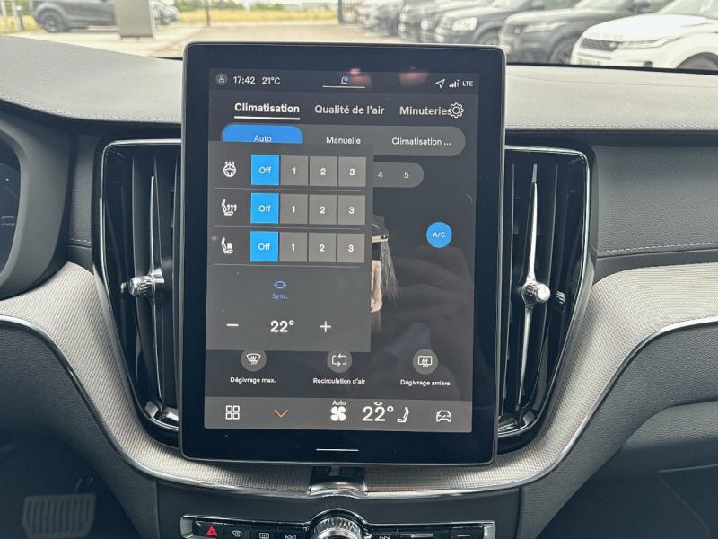 Image VOLVO XC60 T6 Hybride Rechargeable 350ch Black Edition Geartronic 8 AWD