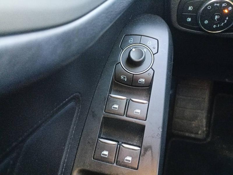 Image FORD Focus 1.0 Flexifuel mHEV 125ch Titanium Style