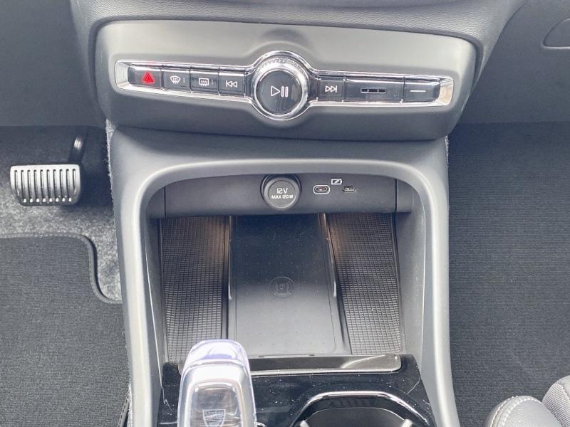 Image VOLVO XC40 B3 163ch Ultra DCT 7