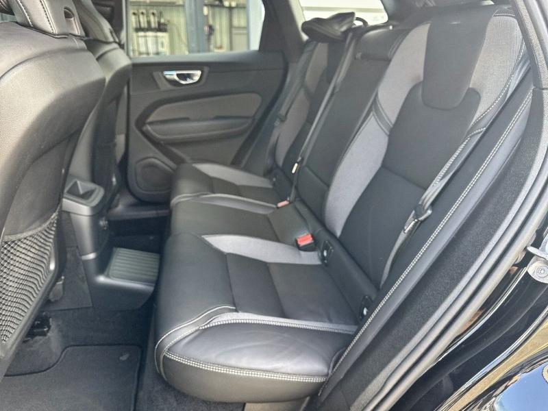 Image VOLVO XC60 T6 Hybride Rechargeable 253 + 145ch Black Edition Geartronic 8 AWD
