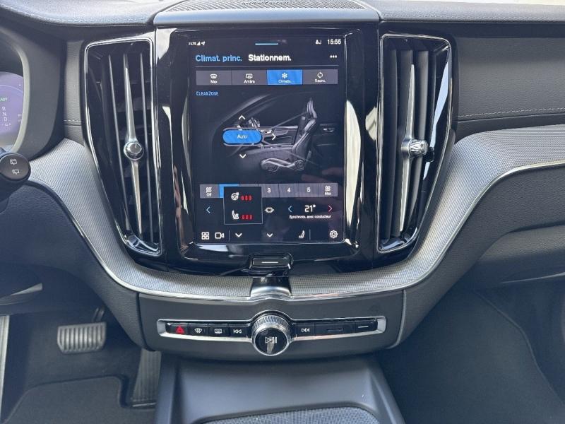 Image VOLVO XC60 T6 Hybride Rechargeable 253 + 145ch Black Edition Geartronic 8 AWD