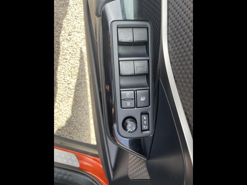 Image TOYOTA C-HR 184h Première 2WD E-CVT  MC19