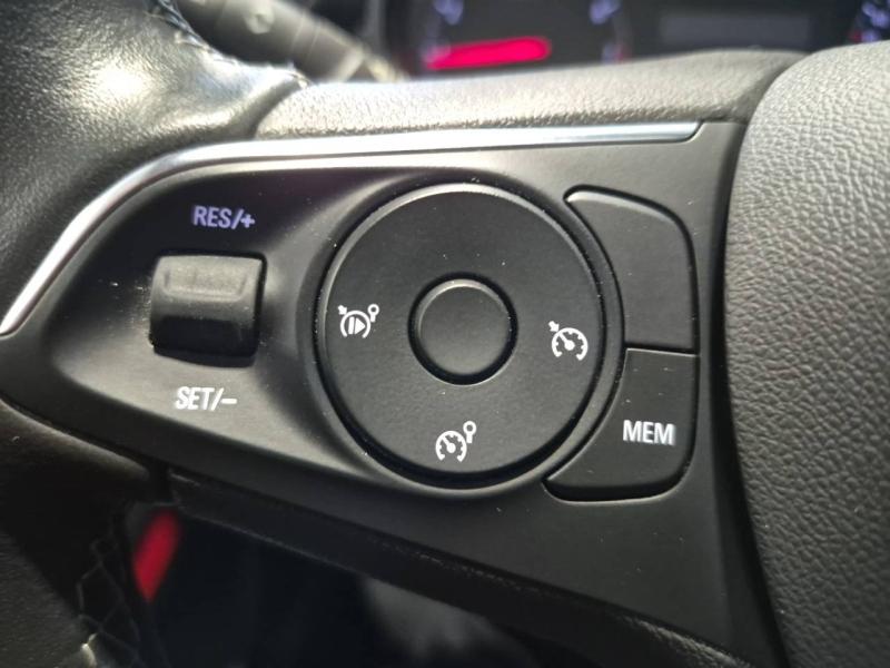 Image OPEL Crossland 1.5 D 110 ch GS Line