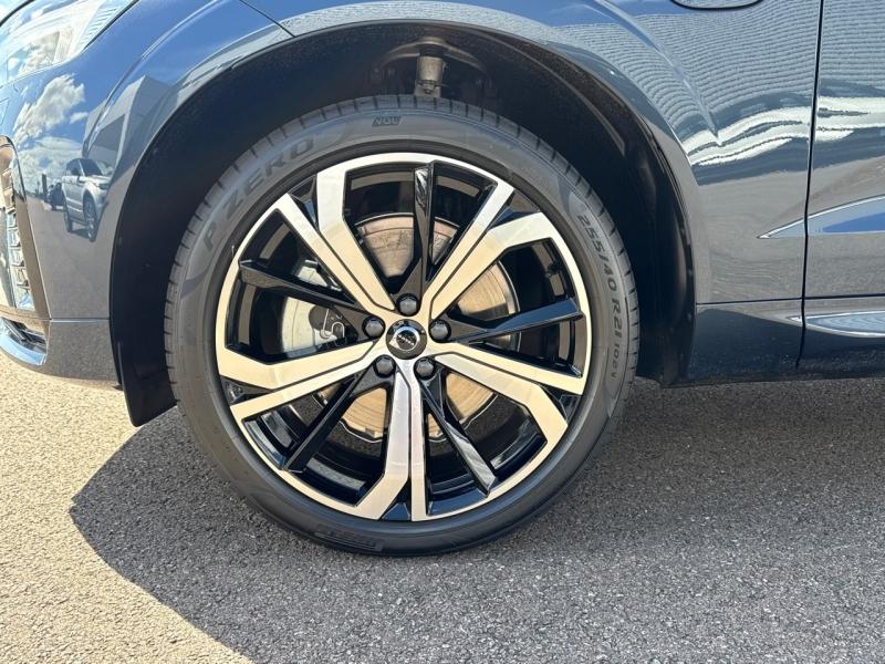 Image VOLVO XC60 T6 Hybride Rechargeable 253 + 145ch Ultra Style Dark Geartronic 8 AWD