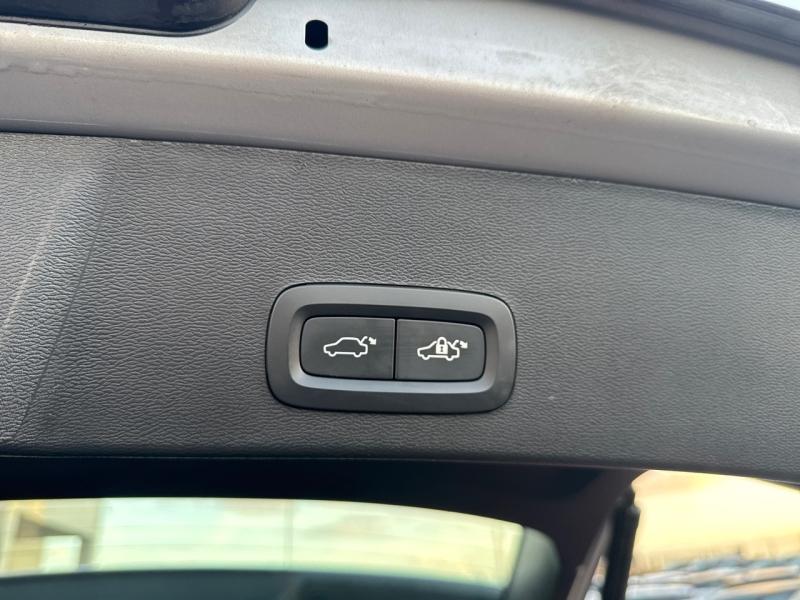 Image VOLVO XC40 B3 163ch Ultimate DCT 7