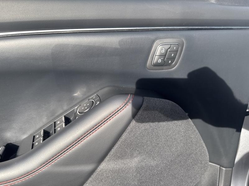 Image FORD Mustang Mach-E 269 ch Standard Range 76kWh AWD 9cv