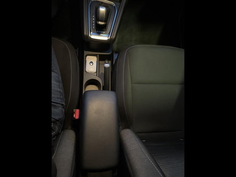 Image RENAULT Captur 1.6 E-Tech hybride 145ch Business -21