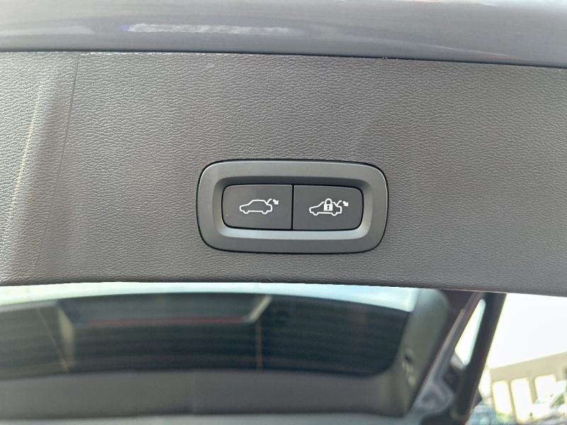 Image VOLVO XC40 T5 Recharge 180 + 82ch Ultimate DCT 7