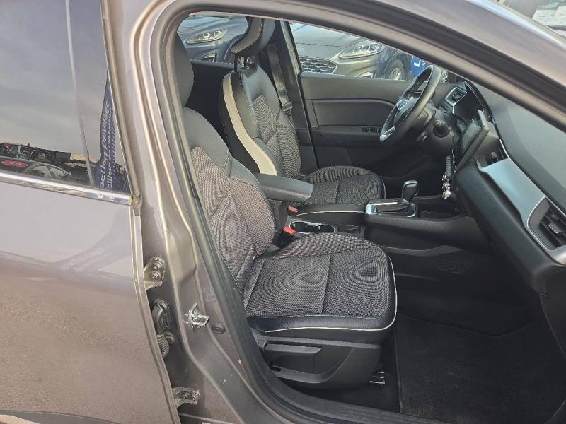 Image RENAULT Captur 1.6 E-Tech hybride 145ch Intens -21