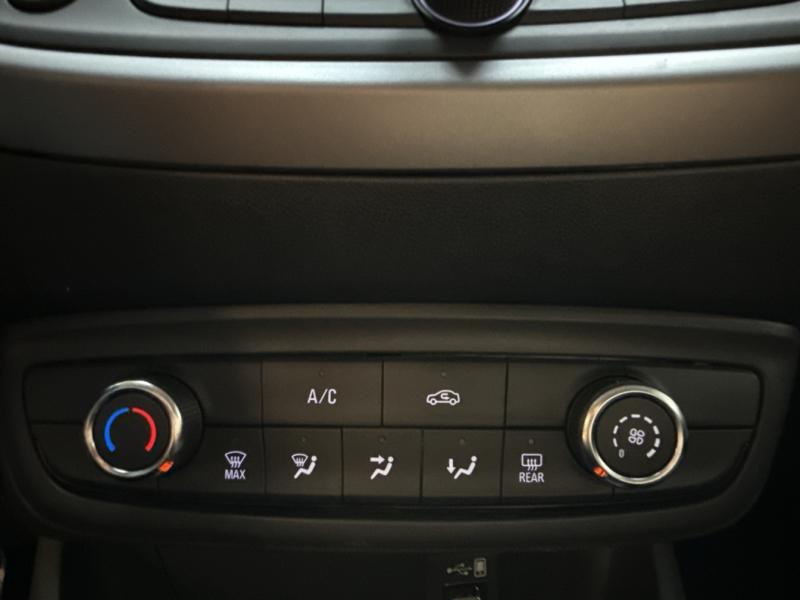 Image OPEL Crossland 1.2 Turbo 110ch Elegance