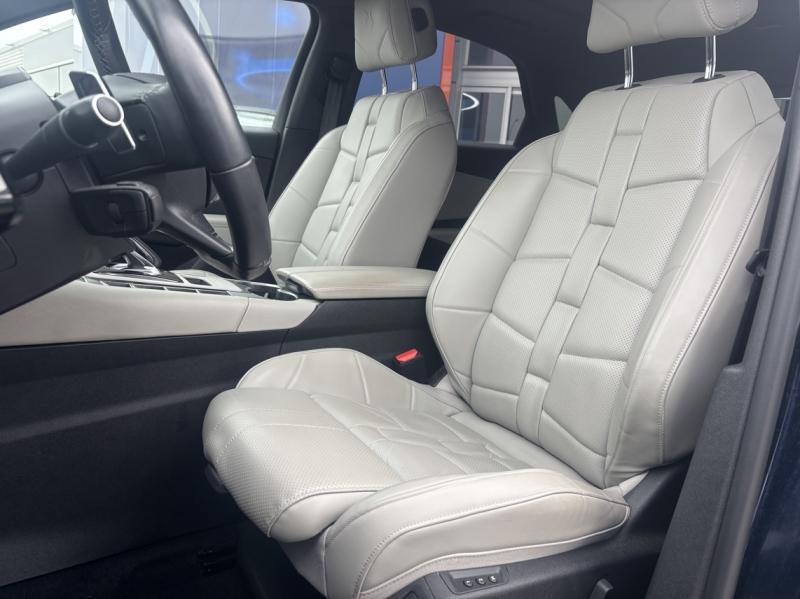 Image DS DS 7 E-TENSE 4x4 360ch La Premiere