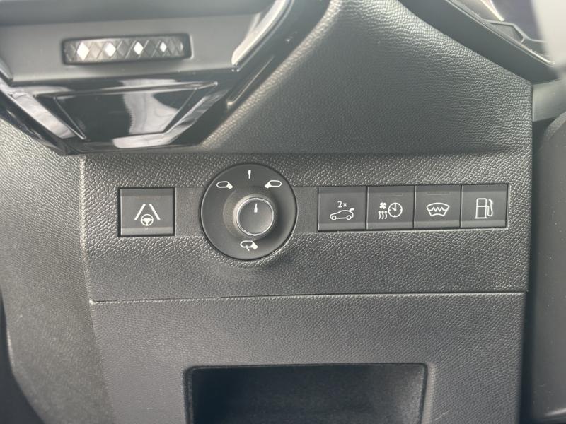 Image DS DS 7 E-TENSE 4x4 360ch La Premiere