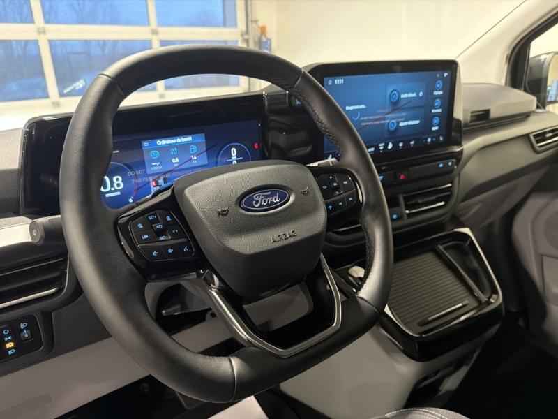 Image FORD Tourneo Custom 320 L2H1 2.0 EcoBlue 170ch Titanium 4x4 BVA8