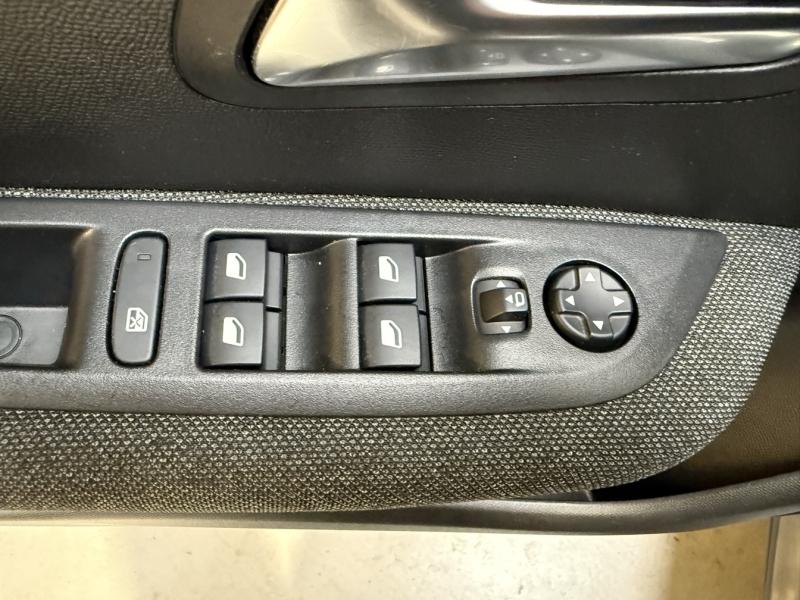 Image PEUGEOT 208 1.2 PureTech 75ch S&S Style