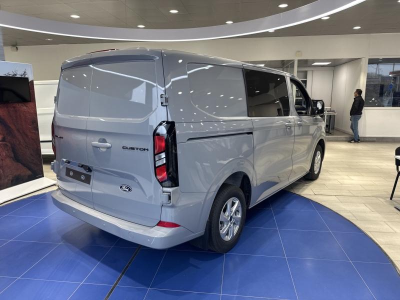 Image FORD Transit Custom Fg 320 L1H1 2.5 Duratec 232ch Hybride rechargeable Cabine Approfondie Limited CVT