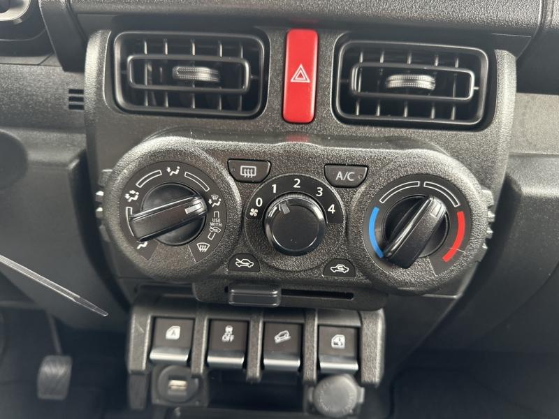 Image SUZUKI Jimny 1.5 VVT Privilège