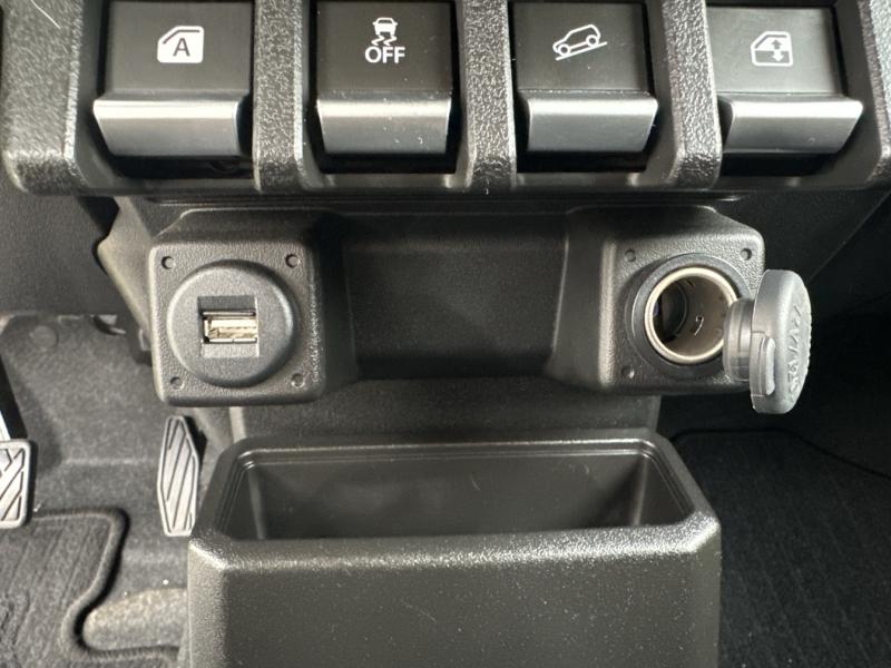 Image SUZUKI Jimny 1.5 VVT Privilège