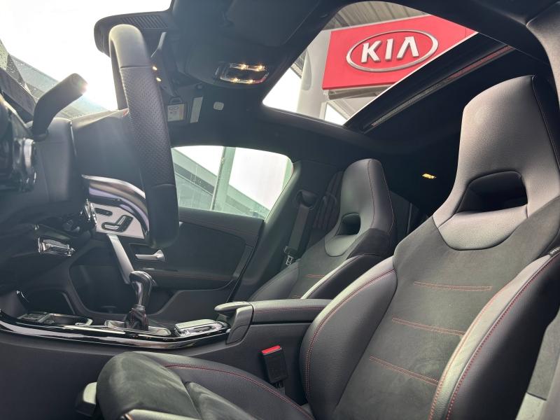 Image MERCEDES-BENZ CLA 180 d 116ch AMG Line