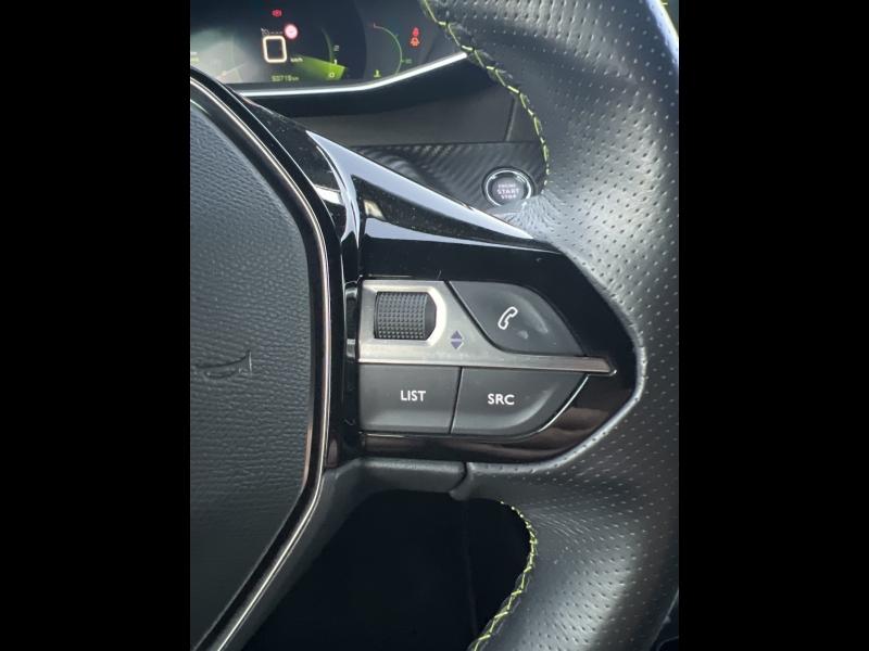 Image PEUGEOT 208 1.2 PureTech 100ch S&S GT Line