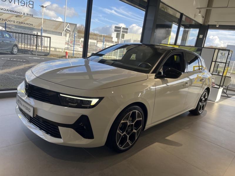 Photo OPEL Astra 1.2 Turbo Hybrid 136ch GS e-DCT 6