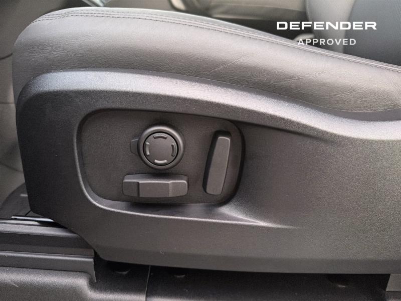 Image LAND-ROVER Defender 90 3.0 D250 Hard Top X-Dynamic SE