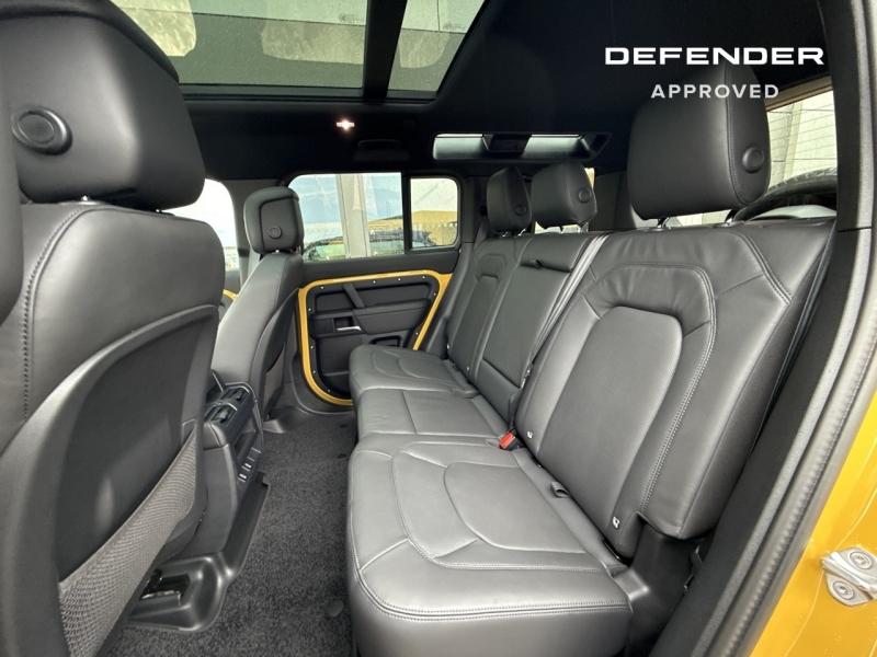 Image LAND-ROVER Defender 110 2.0 P300e PHEV Trophy Edition Deep Sandglow