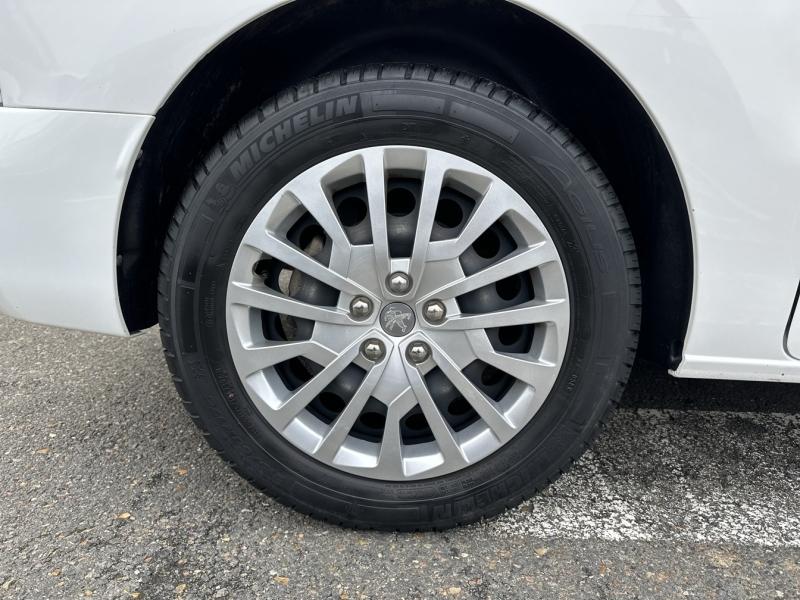 Image PEUGEOT Expert Fg M 2.0 BlueHDi 180ch S&S Pack Asphalt EAT8