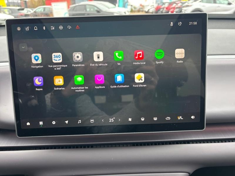 Image LEAPMOTOR C10 REEV 215ch 28,4 kWh Design MY25