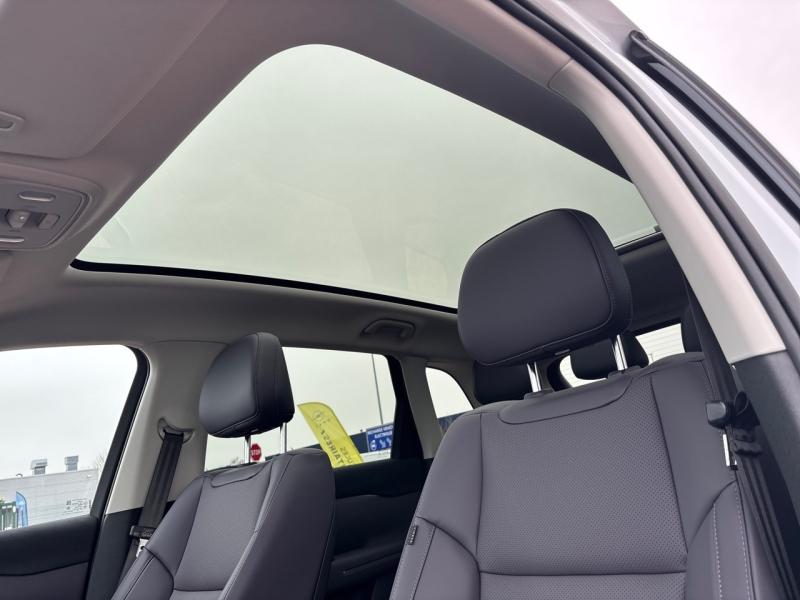 Image LEAPMOTOR C10 REEV 215ch 28,4 kWh Design MY25