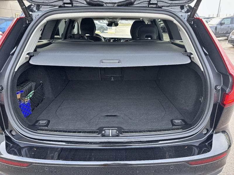 Image VOLVO V60 Cross Country B4 AWD 197ch Pro Geartronic 8