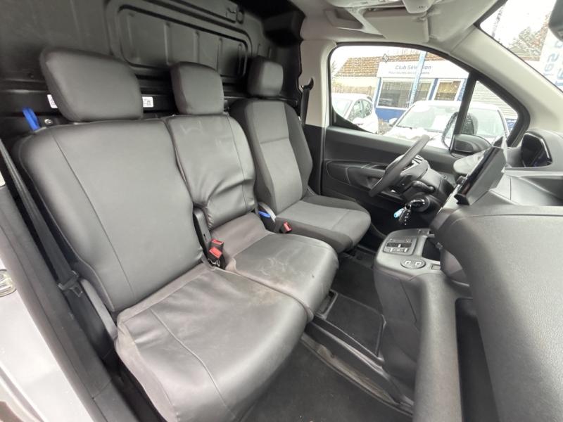 Image PEUGEOT Partner M 650kg BlueHDi 130ch S&S EAT8 Pack Premium Connect