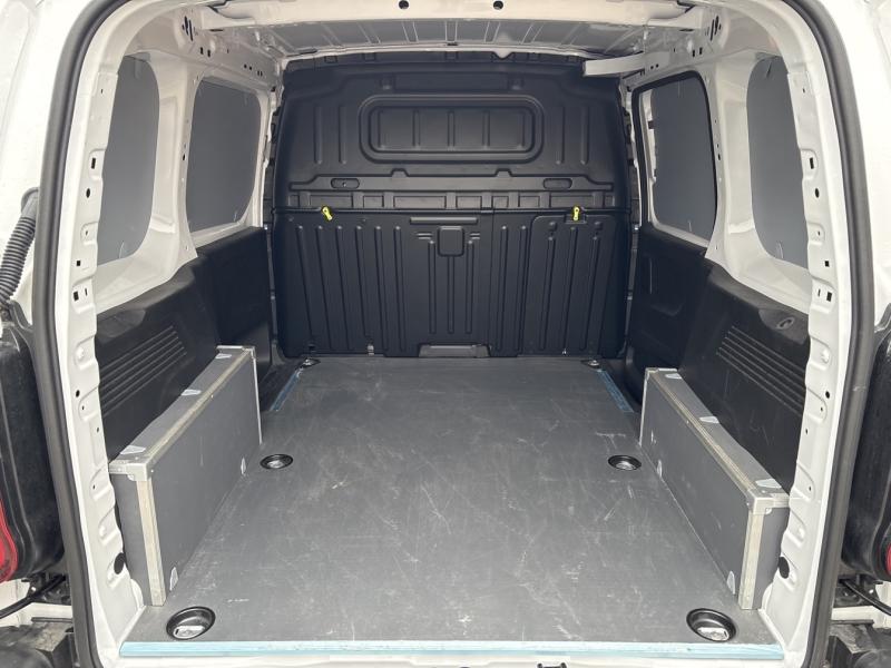 Image PEUGEOT Partner M 650kg BlueHDi 130ch S&S EAT8 Pack Premium Connect