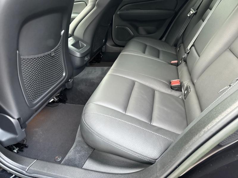 Image VOLVO V60 Cross Country B4 AWD 197ch Pro Geartronic 8