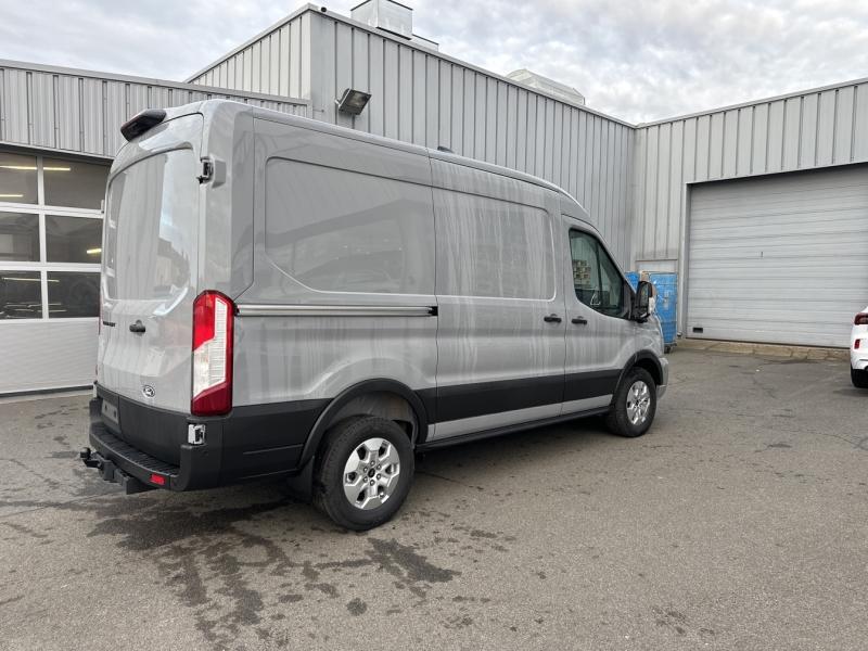 Image FORD 2.0 l EcoBlue 130ch BVA8 Euro 6  T 350 L2H2 diesel Limited